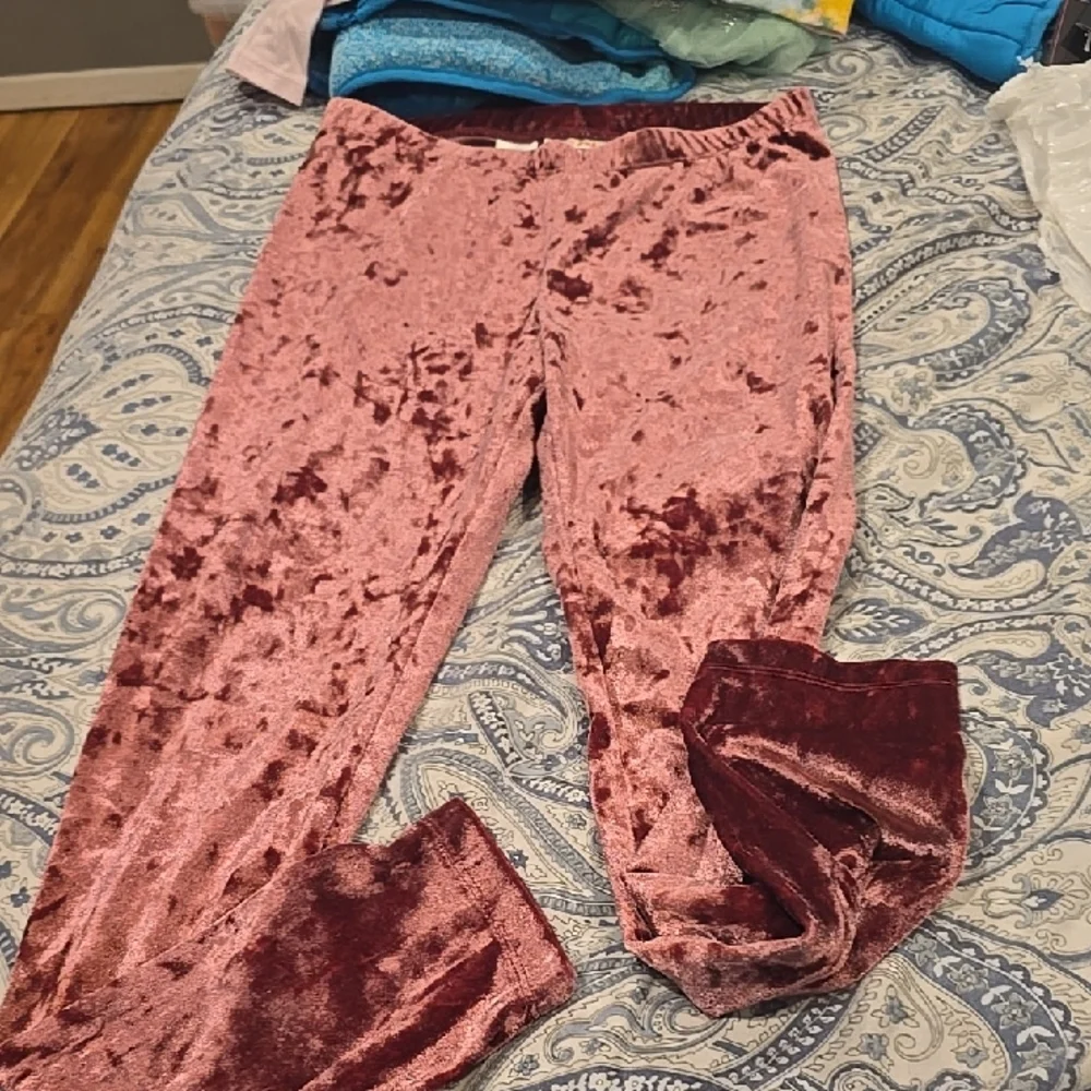 ❤️10/$20 Nwot Velvet Pink Pants Leggings